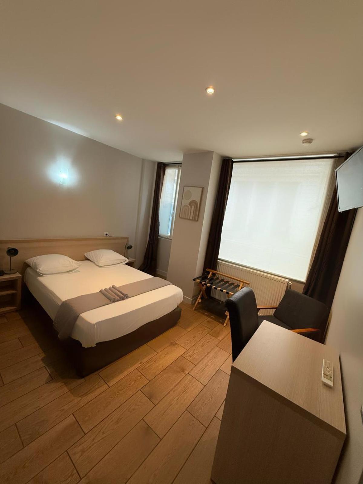 Chambre Double - Accessible aux Personnes à Mobilité Réduite